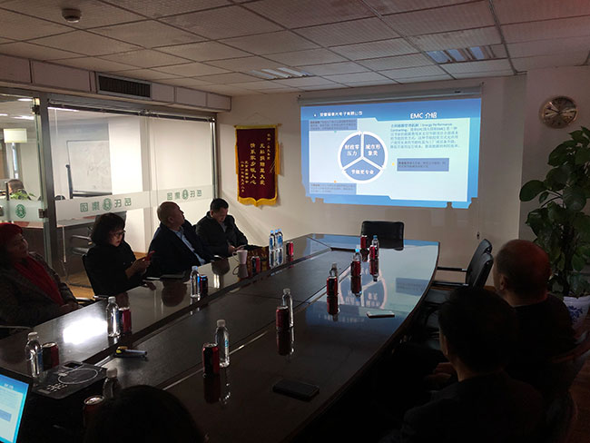 岳氏集團就EMC項目深度交流，并簽訂戰(zhàn)略合作協議
